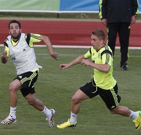 Things To Know About Jordi Alba: Football Facts, Photos, Pictures, And ...