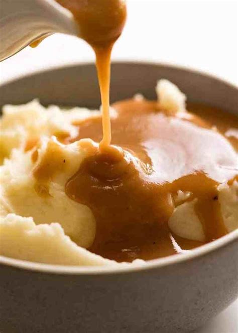 Gravy (tastes like KFC!) | Recipe in 2020 | Kfc recipe, Gravy for mashed potatoes, Kfc gravy