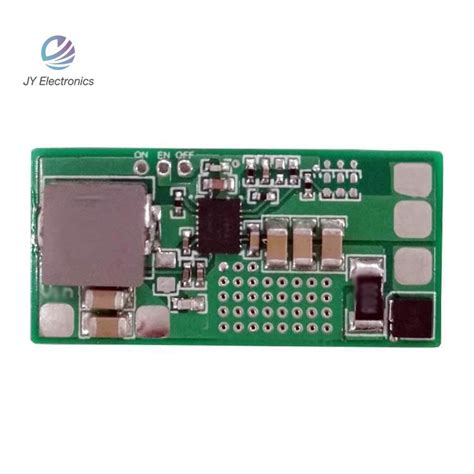 Soldering a circuit board in close-up - 86PCB