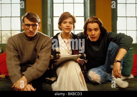 SHALLOW GRAVE Stock Photo - Alamy