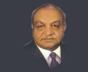 Vijaypat Singhania Wiki, Age, Wife, Children, Family, Biography & More - WikiBio