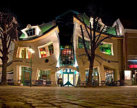 Crooked House in Sopot, Poland ~ Prime Pictures :: Funny and Amazing Collection