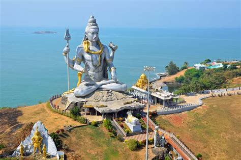 16 Magnificent Shiva Temples in India | Famous Shiva Temples in India - Treebo Blog