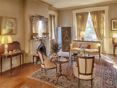 Tour a Beautiful Historic Home in Savannah Georgia