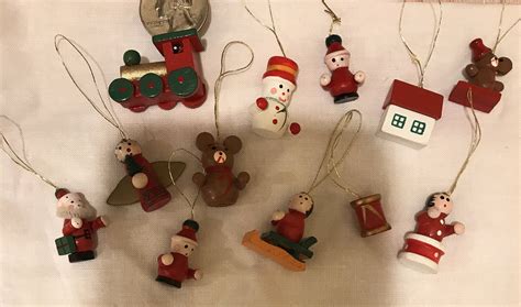 Vintage Tiny Wooden Ornaments Feather German Miniature | Etsy | Hand painted ornaments ...