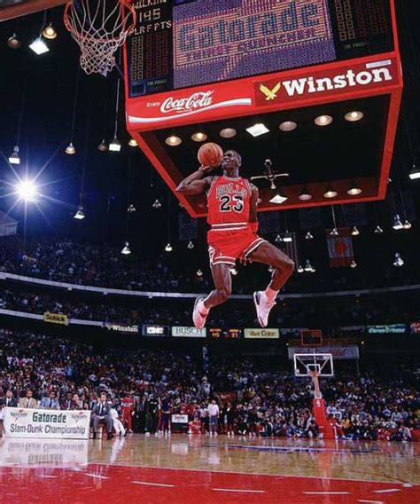 Jordan Wears Air Jordan 3 To Win His Second Consecutive Dunk Contest ...