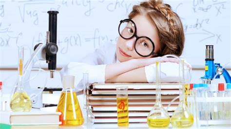 9 Best Chemistry Set For Teens [Top Kits For 13+ Year Olds]