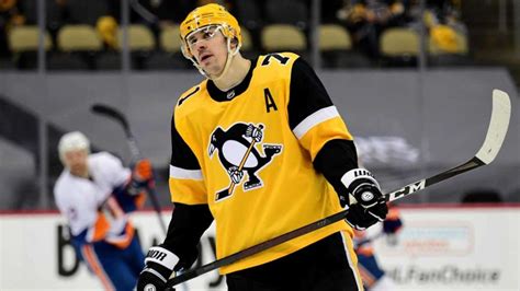 Evgeni Malkin Net Worth, Career, Endorsements, Girlfriend, Family, and ...