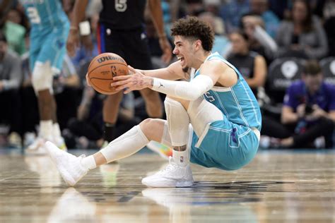 Charlotte Hornets PG LaMelo Ball Fractures Ankle - Blazer's Edge