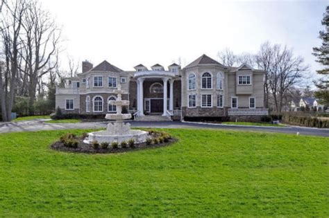 Estate of the Day: $9.5 Million Elegant Mansion in Rumson, New Jersey