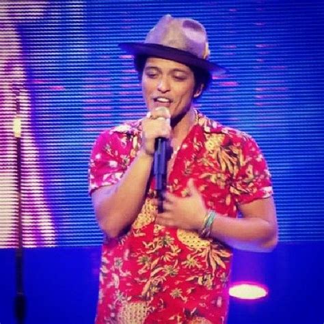 Bruno Mars performing in our "Pineapple Hut" aloha shirt | Aloha shirt ...