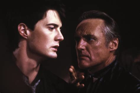 Blue Velvet 1986, directed by David Lynch | Film review