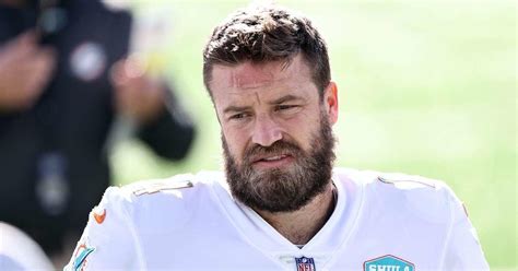 Miami Dolphins QB Ryan Fitzpatrick Tests Positive for COVID-19, out vs ...