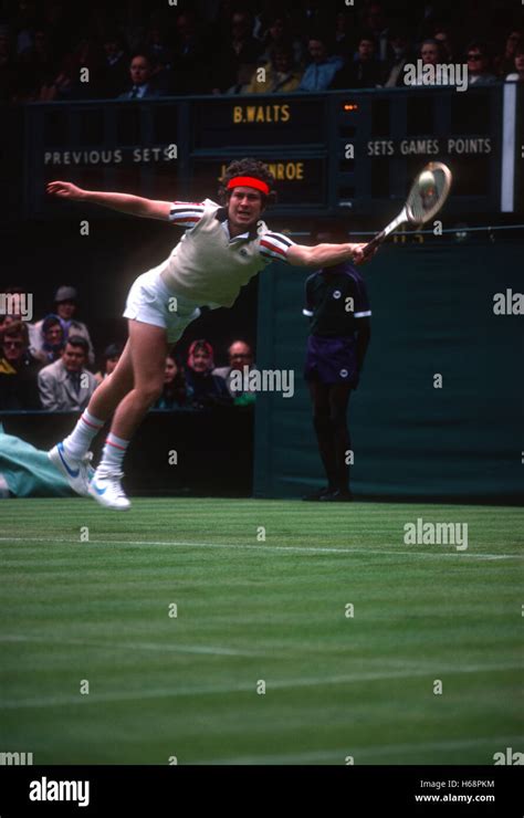 John mcenroe wimbledon 1980 hi-res stock photography and images - Alamy