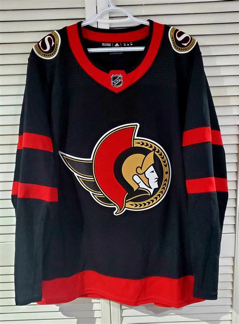 Finally have my hands on an Ottawa Senators home jersey! I'm so happy ...