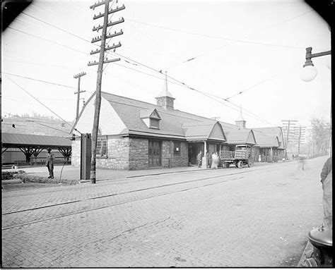 Passenger station, Bluefield, West Virginia, Sept 25, 1917. | West ...