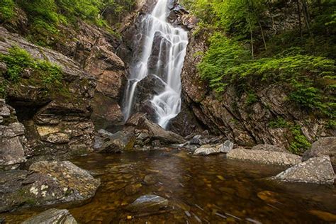 Hiking Trails in Maine with Waterfalls – Mountaineering Guru