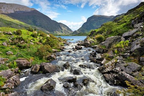 16 Top Attractions of the Ring of Kerry | PlanetWare