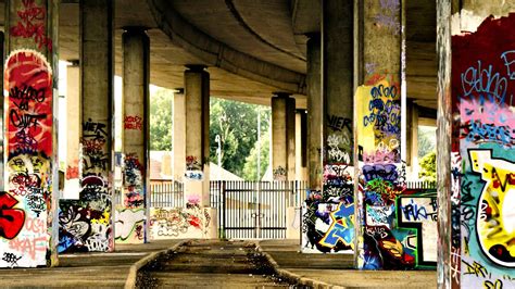 Under the Bridge | Graffiti wallpaper, Graffiti, High resolution wallpapers