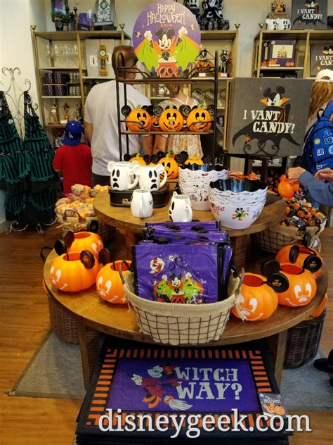 Halloween Merchandise at Downtown Disney (several pictures) - The Geek's Blog @ disneygeek.com