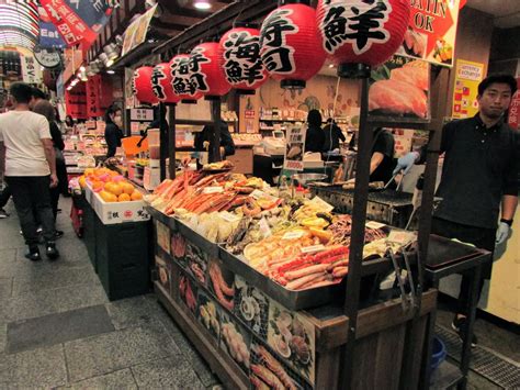 Japan's "soul food": a simple guide to Osaka street food | Wondrous Paths