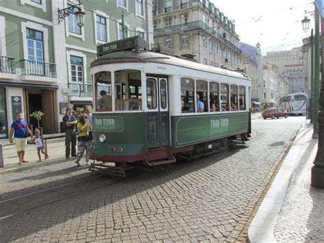 Yellow Bus Tours Lisbon - 2020 All You Need to Know BEFORE You Go (with ...