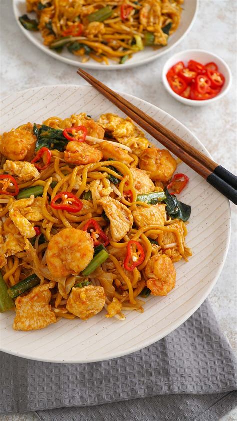 Mee Goreng Recipe Egg Noodle Recipes, Egg Recipes, Asian Recipes, Ethnic Recipes, Chicken Stir ...