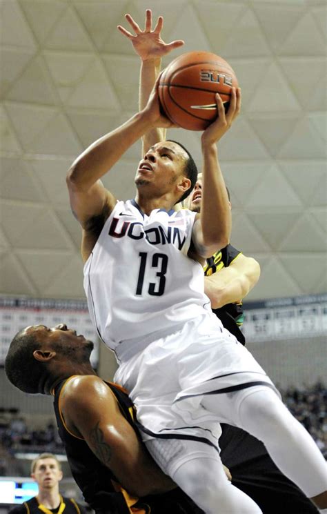 UConn boasts two Final Four teams for the fourth time