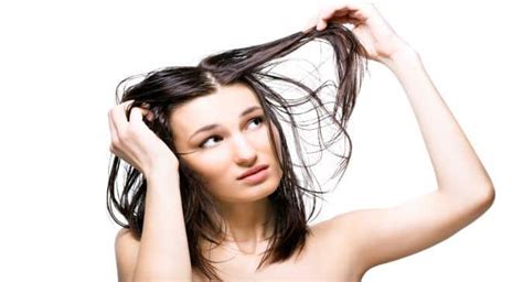 Home remedies to get rid of smelly hair | TheHealthSite.com