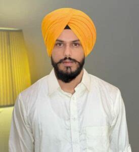 Amritpal Singh Wiki, Age, Wife, Family, Biography - WikiBio