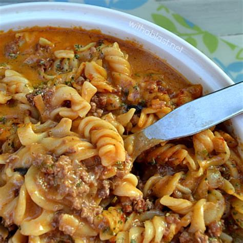 Amish Country Casserole | RecipeLion.com