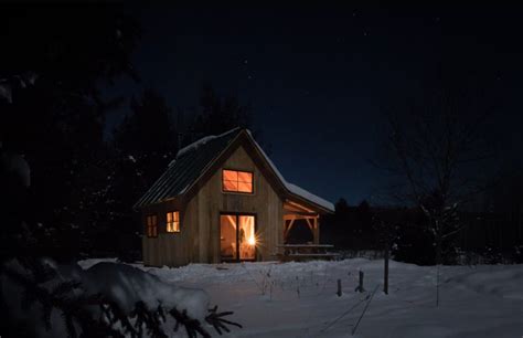 7 Cabins in Vermont Where You Can Stay Cozy This Winter