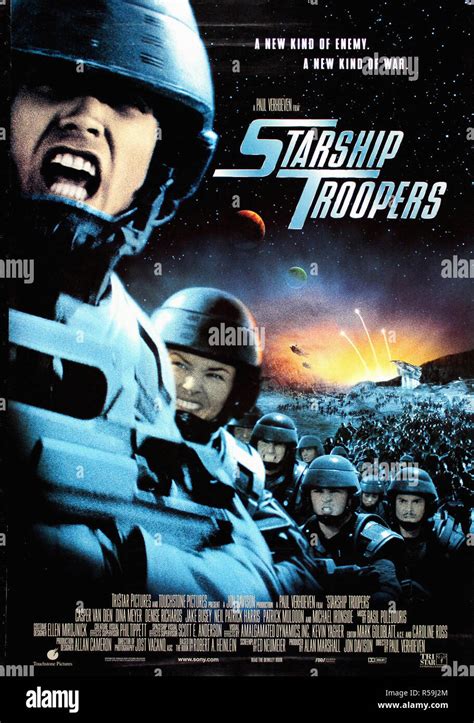 Starship troopers movie poster hi-res stock photography and images - Alamy