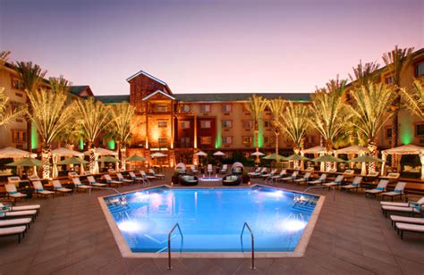 Silverton Casino Hotel (Las Vegas, NV) - Resort Reviews - ResortsandLodges.com