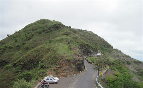 Vehicles Banned Post 2pm At The Sinhagad Till The End Of Monsoon | WhatsHot Pune