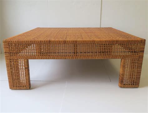 Large Wicker Rattan Coffee Table, circa 1980s For Sale at 1stDibs