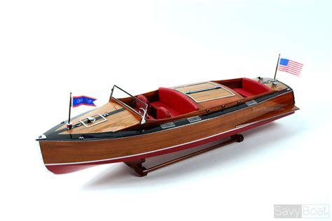 Chris Craft Runabout RC – SavyBoat