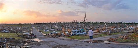 Joplin MO tornado: At least 89 dead as twister cuts 4-mile swathe through Missouri town | Daily ...