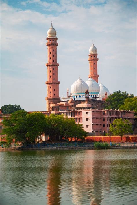 Taj-ul-Masjid, Bhopal | Best hotels, Masjid, Bhopal