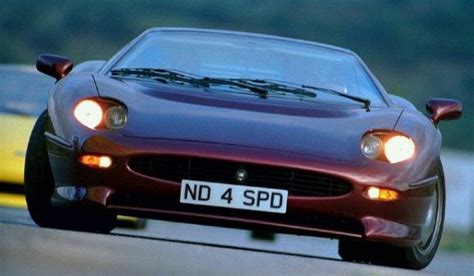 1992 JAGUAR XJ220 - Sport car technical specifications and performance