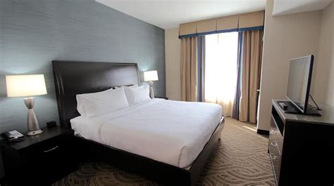 Hotels in Findlay, Ohio - Hilton Garden Inn Findlay