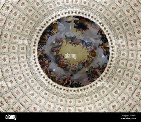 Us capitol rotunda paintings hi-res stock photography and images - Alamy