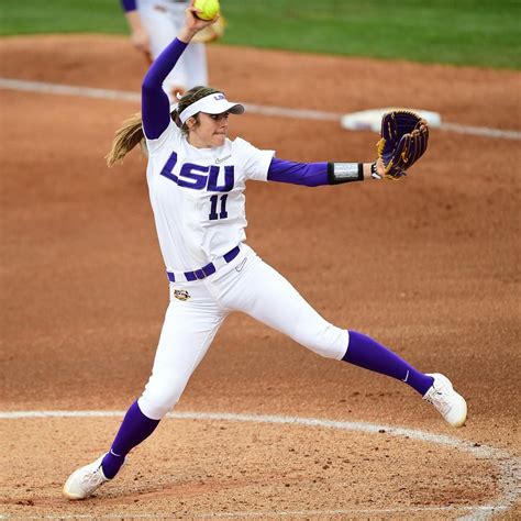 LSU's uniforms are 🔥. @lsusoftball #VeloPRO | Softball uniforms, Fastpitch softball uniforms ...