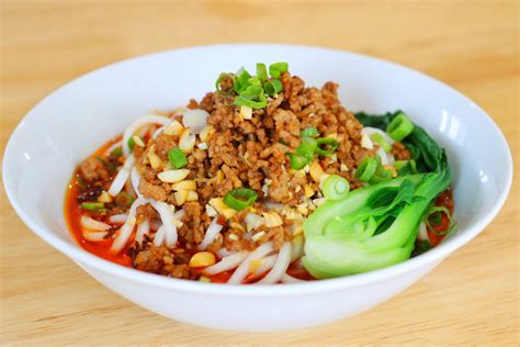 CiCi Li - Sichuan Dan Dan Noodles Recipe