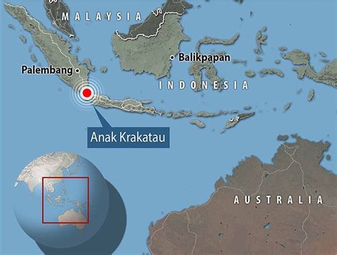 Krakatoa volcano erupts 'spewing plumes of ash several kilometres into the air' | Daily Mail Online