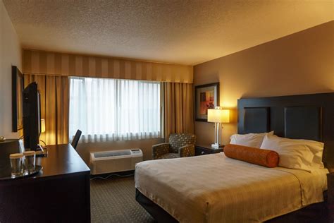 Monarch Hotel & Conference Center Clackamas, Oregon, US - Reservations.com