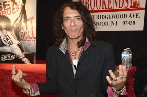 Ratt’s Stephen Pearcy Reveals How He Helped Pioneer the ’80s Glam Look