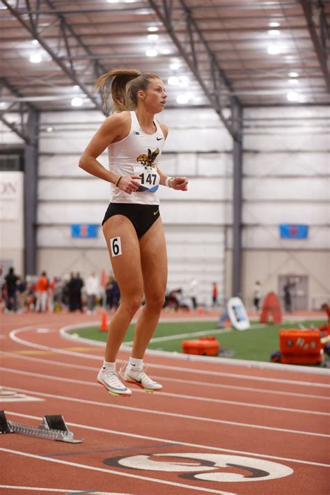 Women’s Track and Field Uniforms – University of Iowa Athletics