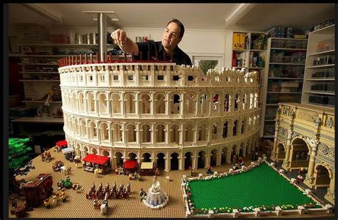 LEGO Colosseum - The Awesomer