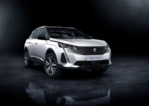 New Peugeot 3008 SUV arrives with new style and features